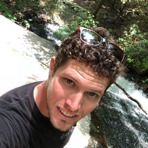 Meet your Posher, Beau